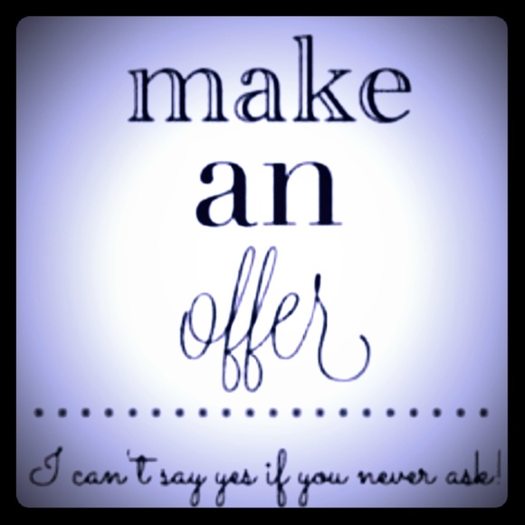 Clothes - Picture 1 of 1